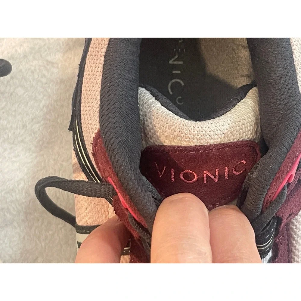 Vionic 23WALK 2.0 Womens Sneakers Burgundy Navy Cream Suede Mesh Walking Shoes 8